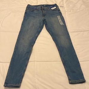 Never worn, Mid-Rise Rockstar super skinny jeans, size 6